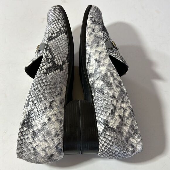 MUNRO Women's Harrison III Leather Reptile Print Loafers Gray/Black Size 10.5 - Picture 3 of 13